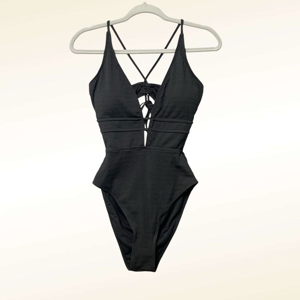 Amazon Black Plunge One Piece Swimsuit NWOT Size Medium Ribbed Textured High Cut